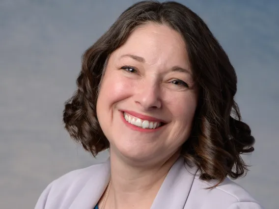 Photo of Amanda Loveless